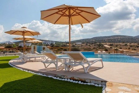 Sun And Moon Villas - 10