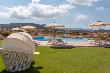 Sun And Moon Villas - 13