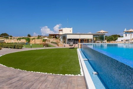 Sun And Moon Villas - 14