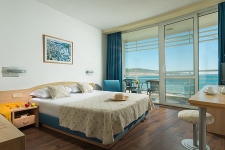 Bulharsko Slnečné Pobrežie Effect Grand Victoria 8 dňový pobyt Ultra All inclusive Letecky Letisko: Bratislava July 2026 (26/07/26- 2/08/26)
