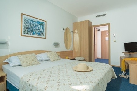 Bulharsko Slnečné Pobrežie Effect Grand Victoria 8 dňový pobyt Ultra All inclusive Letecky Letisko: Bratislava July 2026 (26/07/26- 2/08/26)