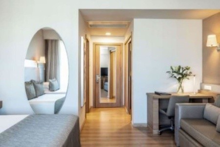 Concorde Deluxe Resort - 530