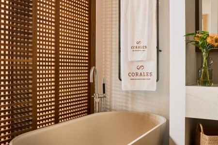 Kanárske ostrovy Tenerife Royal Hideaway Corales Villas 8 dňový pobyt Raňajky Letecky Letisko: Praha February 2026 (25/02/26- 4/03/26)