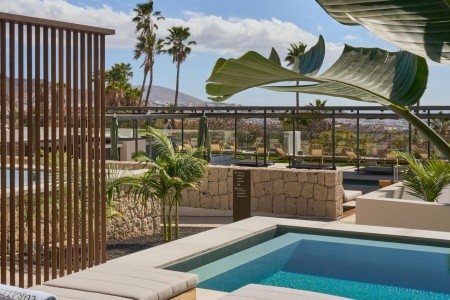 Kanárske ostrovy Tenerife Royal Hideaway Corales Villas 8 dňový pobyt Raňajky Letecky Letisko: Praha February 2026 (25/02/26- 4/03/26)