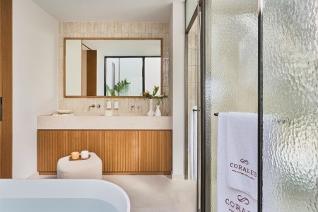 Kanárske ostrovy Tenerife Royal Hideaway Corales Villas 8 dňový pobyt Raňajky Letecky Letisko: Praha February 2026 (25/02/26- 4/03/26)