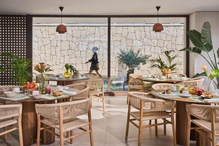 Kanárske ostrovy Tenerife Royal Hideaway Corales Villas 8 dňový pobyt Raňajky Letecky Letisko: Praha February 2026 (25/02/26- 4/03/26)