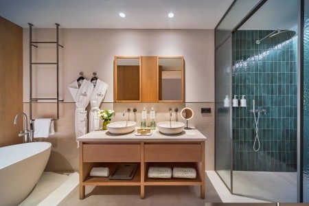 Kanárske ostrovy Tenerife Royal Hideaway Corales Villas 8 dňový pobyt Raňajky Letecky Letisko: Praha February 2026 (25/02/26- 4/03/26)