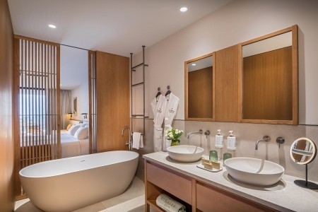 Kanárske ostrovy Tenerife Royal Hideaway Corales Villas 8 dňový pobyt Raňajky Letecky Letisko: Praha February 2026 (25/02/26- 4/03/26)