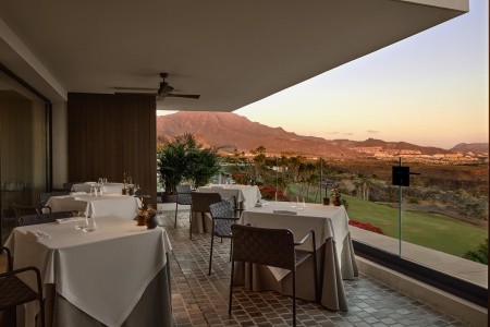 Kanárske ostrovy Tenerife Royal Hideaway Corales Villas 8 dňový pobyt Raňajky Letecky Letisko: Praha February 2026 (25/02/26- 4/03/26)