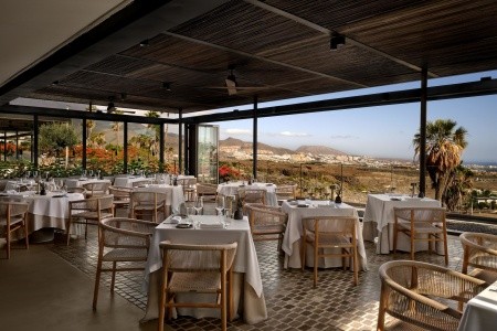 Kanárske ostrovy Tenerife Royal Hideaway Corales Villas 8 dňový pobyt Raňajky Letecky Letisko: Praha February 2026 (25/02/26- 4/03/26)