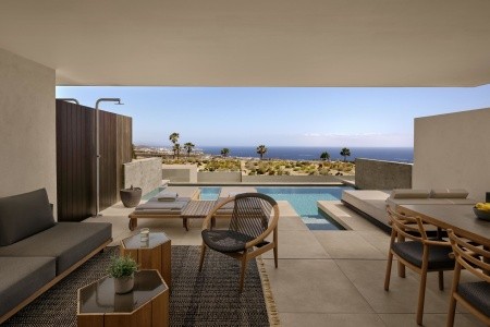 Kanárske ostrovy Tenerife Royal Hideaway Corales Villas 8 dňový pobyt Raňajky Letecky Letisko: Praha February 2026 (25/02/26- 4/03/26)
