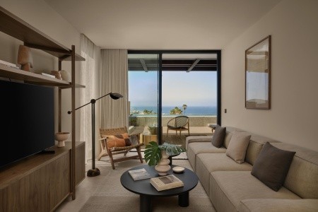 Kanárske ostrovy Tenerife Royal Hideaway Corales Villas 8 dňový pobyt Raňajky Letecky Letisko: Praha February 2026 (25/02/26- 4/03/26)