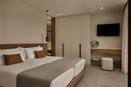 Kanárske ostrovy Tenerife Royal Hideaway Corales Villas 8 dňový pobyt Raňajky Letecky Letisko: Praha February 2026 (25/02/26- 4/03/26)