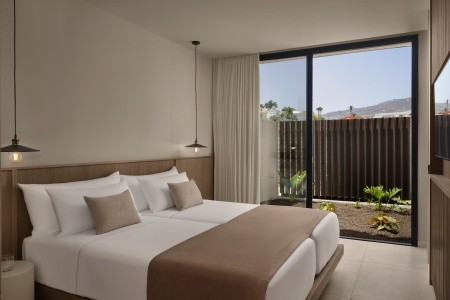 Kanárske ostrovy Tenerife Royal Hideaway Corales Villas 8 dňový pobyt Raňajky Letecky Letisko: Praha February 2026 (25/02/26- 4/03/26)