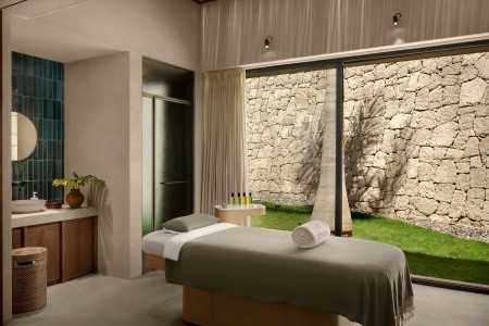 Kanárske ostrovy Tenerife Royal Hideaway Corales Villas 8 dňový pobyt Raňajky Letecky Letisko: Praha February 2026 (25/02/26- 4/03/26)