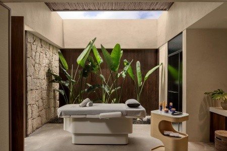 Kanárske ostrovy Tenerife Royal Hideaway Corales Villas 8 dňový pobyt Raňajky Letecky Letisko: Praha February 2026 (25/02/26- 4/03/26)