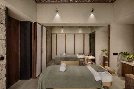 Kanárske ostrovy Tenerife Royal Hideaway Corales Villas 8 dňový pobyt Raňajky Letecky Letisko: Praha February 2026 (25/02/26- 4/03/26)