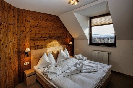 Aplend Kukucka Mountain Hotel & Residences