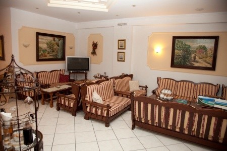 Grécko Kréta Thalia Deco 7 dňový pobyt Raňajky Letecky Letisko: Viedeň July 2026 (20/07/26-26/07/26)