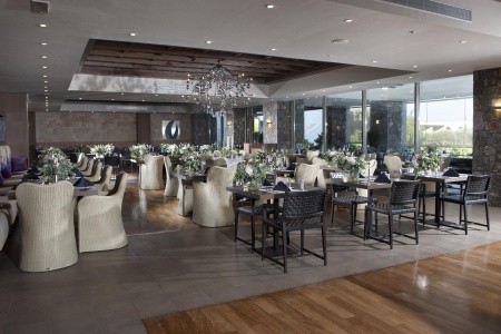 Aquagrand Artistic Luxury Beach Resort - 5