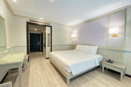 Thajsko Pattaya Pinnacle Grand Jomtien Resort & Spa 9 dňový pobyt Polpenzia Letecky Letisko: Praha August 2026 (19/08/26-27/08/26)