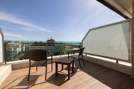 Crystal Waterworld Park Resort & Spa - 9