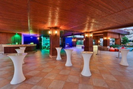 Crystal Waterworld Park Resort & Spa - 42