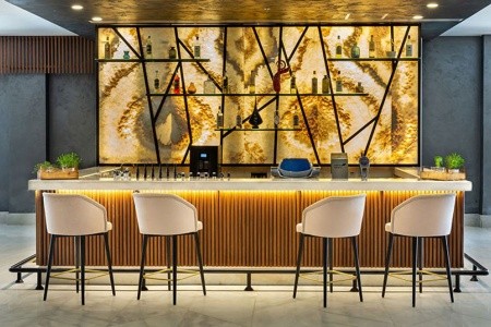 Greenwood Suites Resort - 11