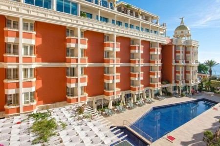 Antique Roman Palace - 3