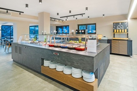 Harmony E Rock Hotel & Resort - 9