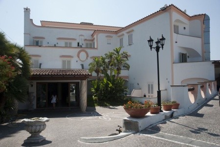 Taliansko Ischia Tramonto D´ Oro 11 dňový pobyt Polpenzia Letecky Letisko: Praha September 2026 ( 4/09/26-14/09/26)