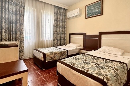 Blue Wave Suite - 16