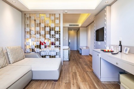 Turecko Side Vonresort Elite 10 dňový pobyt Ultra All inclusive Letecky Letisko: Praha October 2026 ( 3/10/26-12/10/26)