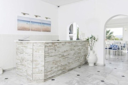 Paradise Resort (Akrotiri) - 6