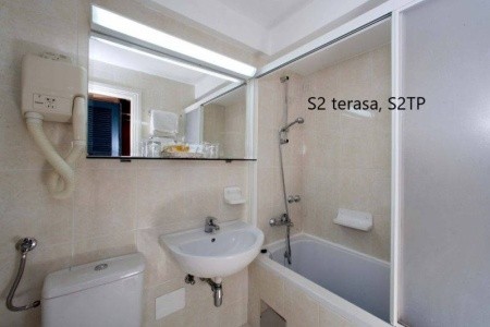 Laguna Bellevue Apartments - 7