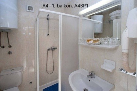 Laguna Bellevue Apartments - 17