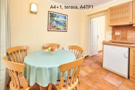 Laguna Bellevue Apartments - 24