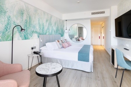 Cristina Las Palmas - 64