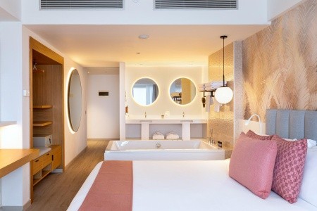 Cristina Las Palmas - 90