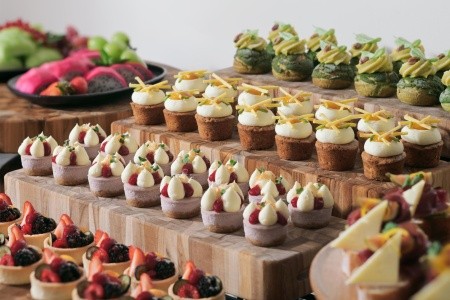 Spojené arabské emiráty Dubaj Ja Ocean View Hotel Jumeirah Beach 12 dňový pobyt Polpenzia Letecky Letisko: Praha March 2026 (12/03/26-23/03/26)