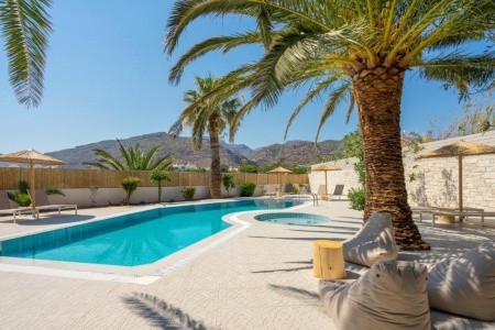 Okeanis Mystique South