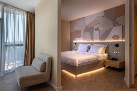 Zenith (Ex.marlin Beach) - 25