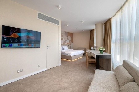 Zenith (Ex.marlin Beach) - 30