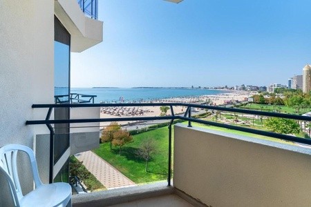 Zenith (Ex.marlin Beach) - 33