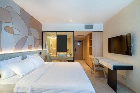 Zenith (Ex.marlin Beach) - 36