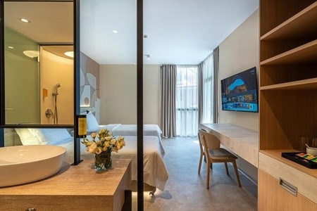 Zenith (Ex.marlin Beach) - 40