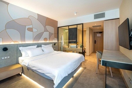 Zenith (Ex.marlin Beach) - 41