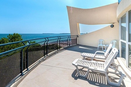 Zenith (Ex.marlin Beach) - 43