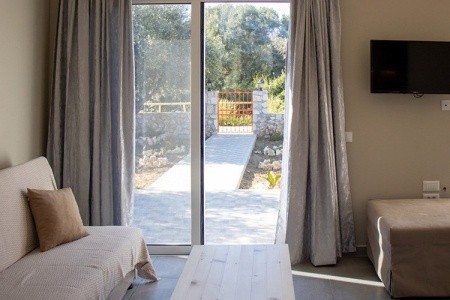 Casa De Rosa Studios & Apartments (Svoronata) - 17