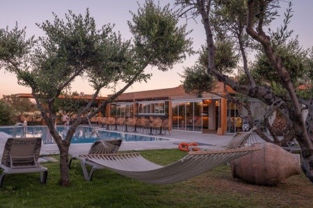 Malena Hotel & Suites - 42